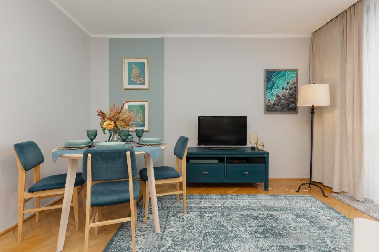 Cozy Two-bedroom Mokotow By Renters Warsaw