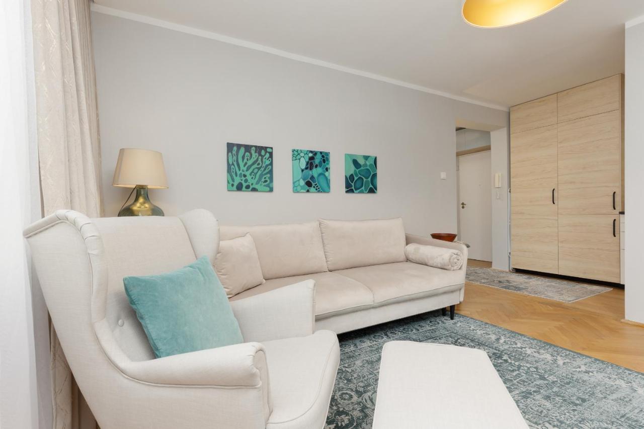 Cozy Two-bedroom Mokotow By Renters *