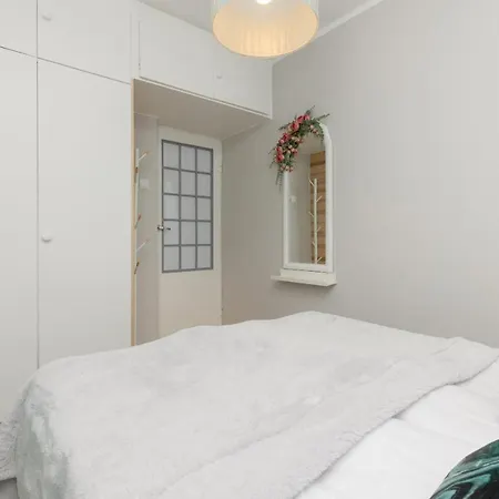 Cozy Two-Bedroom Apartment Mokotow By Noclegi Renters Warsaw Exterior photo