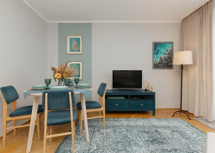 Cozy Two-Bedroom Apartment Mokotow By Noclegi Renters